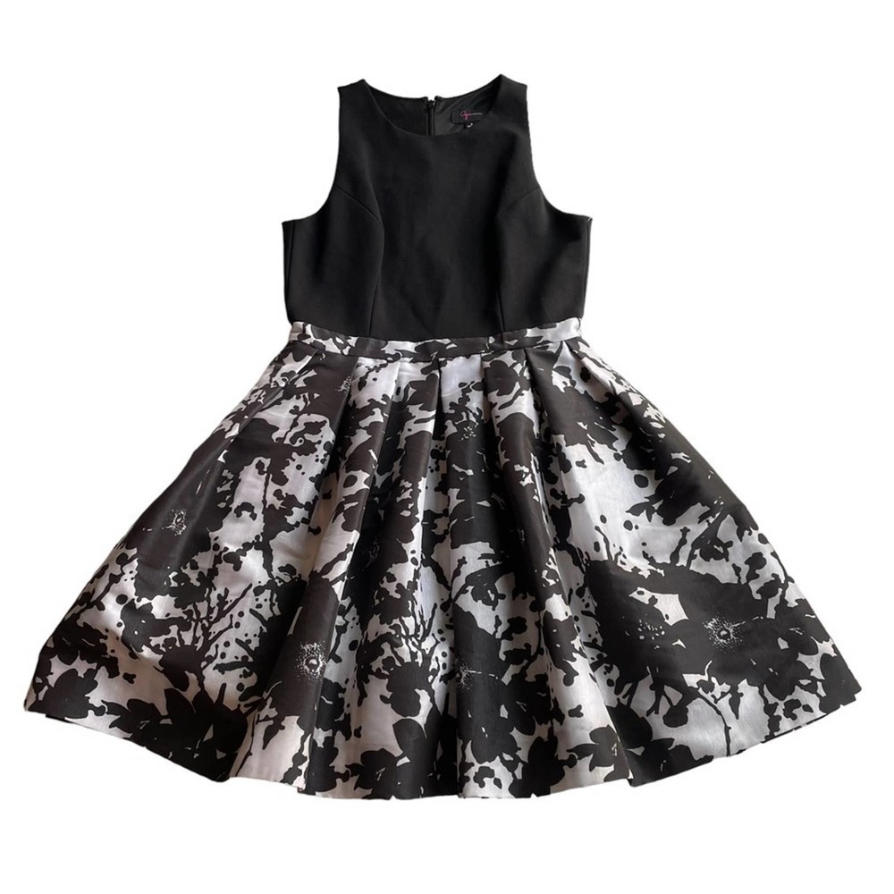 AQUA Dress Fit and Flare black White Size 6 Small Floral Pockets formal